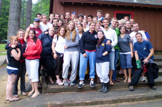 group of alumni smiling