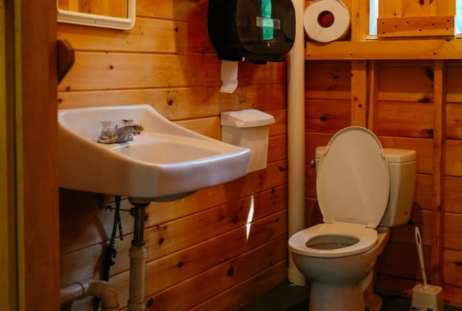 bathroom in cabin