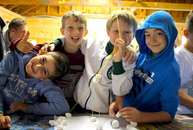 boys at arts and crafts