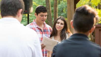 singing at a jewish event